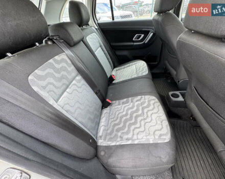 Серый Шкода Фабия, объемом двигателя 1.2 л и пробегом 162 тыс. км за 3990 $, фото 32 на Automoto.ua