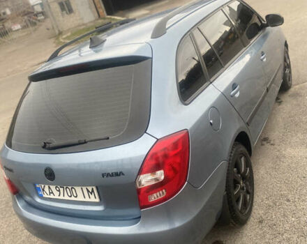Серый Шкода Фабия, объемом двигателя 1.2 л и пробегом 274 тыс. км за 5500 $, фото 3 на Automoto.ua