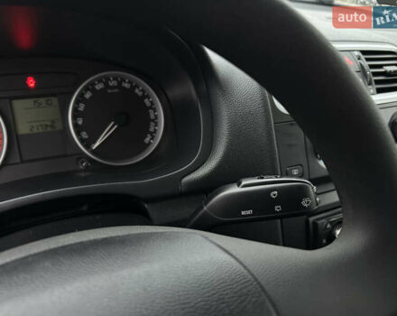 Сірий Шкода Фабія, об'ємом двигуна 1.39 л та пробігом 217 тис. км за 5700 $, фото 27 на Automoto.ua