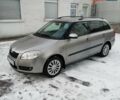 Серый Шкода Фабия, объемом двигателя 1.4 л и пробегом 100 тыс. км за 5700 $, фото 1 на Automoto.ua