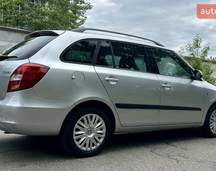 Серый Шкода Фабия, объемом двигателя 0 л и пробегом 230 тыс. км за 5499 $, фото 9 на Automoto.ua