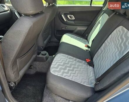 Серый Шкода Фабия, объемом двигателя 1.6 л и пробегом 215 тыс. км за 5599 $, фото 24 на Automoto.ua