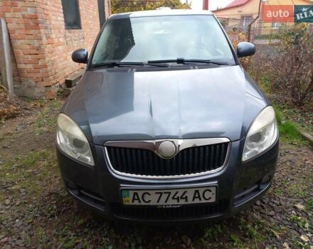 Сірий Шкода Фабія, об'ємом двигуна 1.39 л та пробігом 250 тис. км за 5300 $, фото 6 на Automoto.ua