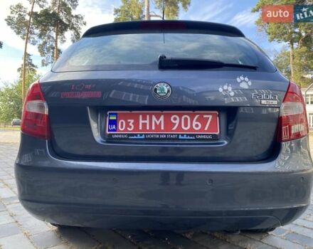 Сірий Шкода Фабія, об'ємом двигуна 1.4 л та пробігом 250 тис. км за 5500 $, фото 5 на Automoto.ua