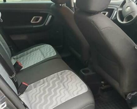 Серый Шкода Фабия, объемом двигателя 1.39 л и пробегом 232 тыс. км за 6500 $, фото 9 на Automoto.ua