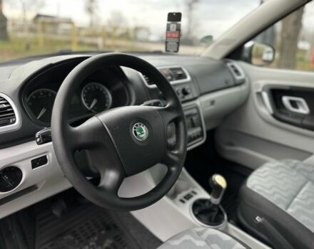 Сірий Шкода Фабія, об'ємом двигуна 1.4 л та пробігом 227 тис. км за 5500 $, фото 5 на Automoto.ua