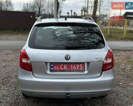 Сірий Шкода Фабія, об'ємом двигуна 1.39 л та пробігом 227 тис. км за 5500 $, фото 13 на Automoto.ua