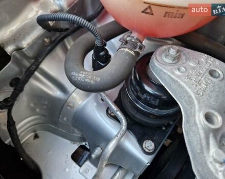 Серый Шкода Фабия, объемом двигателя 1.4 л и пробегом 147 тыс. км за 5600 $, фото 54 на Automoto.ua