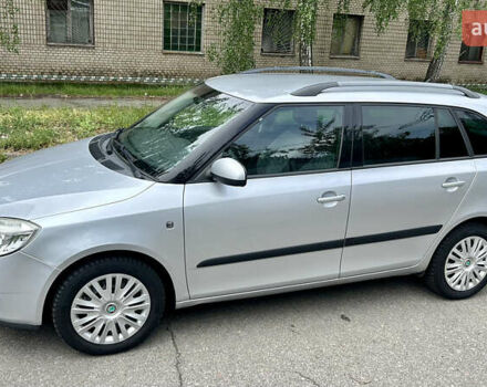 Серый Шкода Фабия, объемом двигателя 0 л и пробегом 230 тыс. км за 5499 $, фото 18 на Automoto.ua