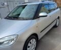 Серый Шкода Фабия, объемом двигателя 1.4 л и пробегом 15 тыс. км за 4500 $, фото 2 на Automoto.ua