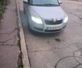 Сірий Шкода Фабія, об'ємом двигуна 1.42 л та пробігом 332 тис. км за 4200 $, фото 1 на Automoto.ua