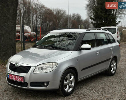 Серый Шкода Фабия, объемом двигателя 1.39 л и пробегом 224 тыс. км за 5800 $, фото 8 на Automoto.ua