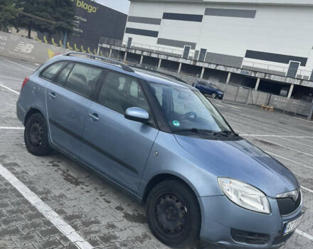 Сірий Шкода Фабія, об'ємом двигуна 1.2 л та пробігом 208 тис. км за 3300 $, фото 4 на Automoto.ua