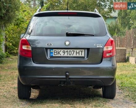 Шкода Фабия 2008 в Ровно на Automoto.ua Серый Шкода Фабия, объемом двигателя 1.39 л и пробегом 165 тыс. км за 6500 $, фото 2 на Automoto.ua