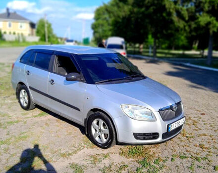 Сірий Шкода Фабія, об'ємом двигуна 1.2 л та пробігом 230 тис. км за 4500 $, фото 1 на Automoto.ua