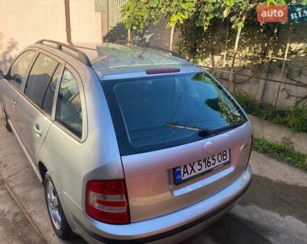 Сірий Шкода Фабія, об'ємом двигуна 1.39 л та пробігом 194 тис. км за 5500 $, фото 3 на Automoto.ua