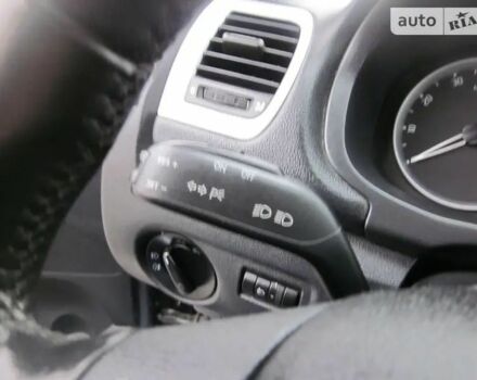 Серый Шкода Фабия, объемом двигателя 1.6 л и пробегом 180 тыс. км за 6500 $, фото 10 на Automoto.ua