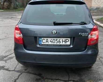 Серый Шкода Фабия, объемом двигателя 1.39 л и пробегом 232 тыс. км за 6500 $, фото 33 на Automoto.ua