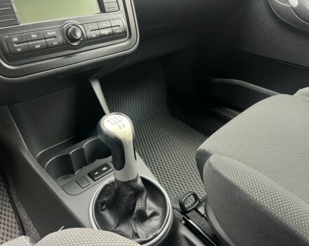 Серый Шкода Фабия, объемом двигателя 1.6 л и пробегом 211 тыс. км за 6800 $, фото 15 на Automoto.ua