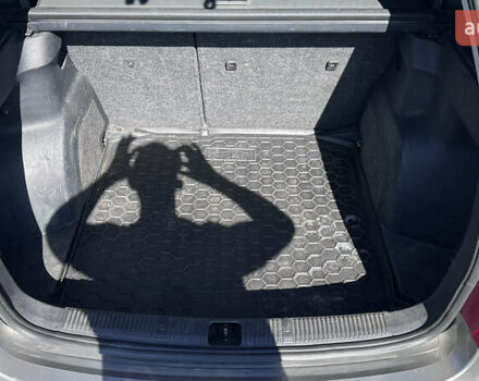 Серый Шкода Фабия, объемом двигателя 1.39 л и пробегом 220 тыс. км за 5550 $, фото 12 на Automoto.ua