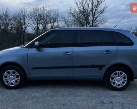 Серый Шкода Фабия, объемом двигателя 1.39 л и пробегом 201 тыс. км за 4500 $, фото 7 на Automoto.ua