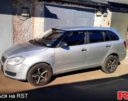 Серый Шкода Фабия, объемом двигателя 1.4 л и пробегом 290 тыс. км за 4500 $, фото 1 на Automoto.ua