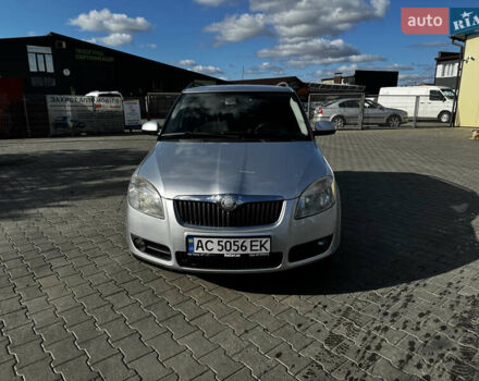 Серый Шкода Фабия, объемом двигателя 1.39 л и пробегом 232 тыс. км за 5399 $, фото 7 на Automoto.ua