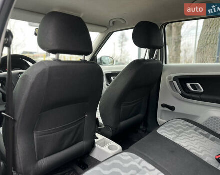 Сірий Шкода Фабія, об'ємом двигуна 1.39 л та пробігом 227 тис. км за 5500 $, фото 31 на Automoto.ua