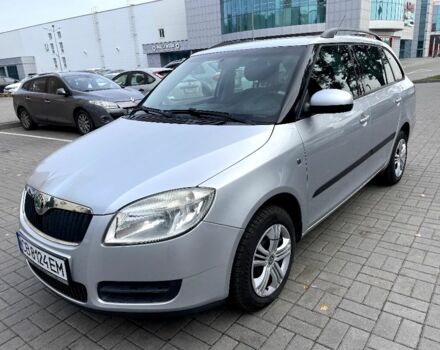 Серый Шкода Фабия, объемом двигателя 1.4 л и пробегом 262 тыс. км за 4700 $, фото 2 на Automoto.ua