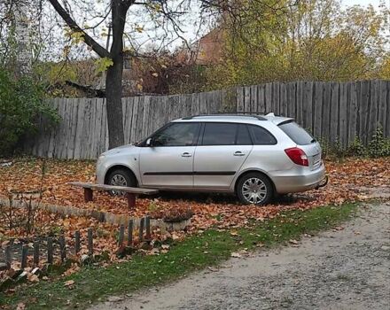 Серый Шкода Фабия, объемом двигателя 1.9 л и пробегом 304 тыс. км за 4600 $, фото 2 на Automoto.ua