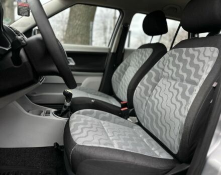 Сірий Шкода Фабія, об'ємом двигуна 1.4 л та пробігом 227 тис. км за 5500 $, фото 6 на Automoto.ua