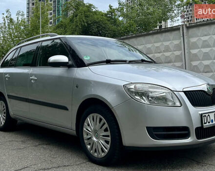 Серый Шкода Фабия, объемом двигателя 0 л и пробегом 230 тыс. км за 5499 $, фото 5 на Automoto.ua