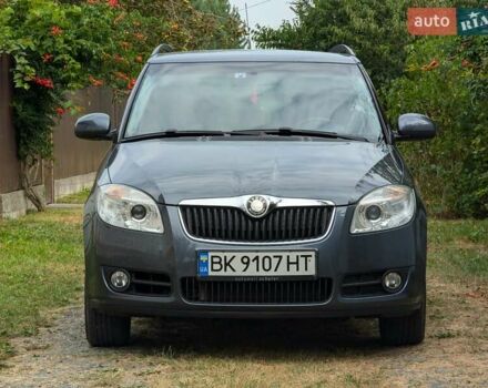 Шкода Фабия 2008 в Ровно на Automoto.ua Серый Шкода Фабия, объемом двигателя 1.39 л и пробегом 165 тыс. км за 6500 $, фото 1 на Automoto.ua