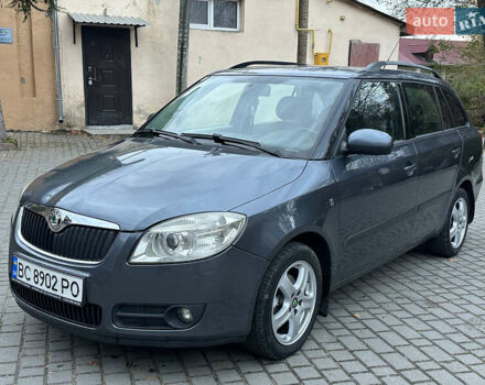 Сірий Шкода Фабія, об'ємом двигуна 1.2 л та пробігом 232 тис. км за 4200 $, фото 5 на Automoto.ua