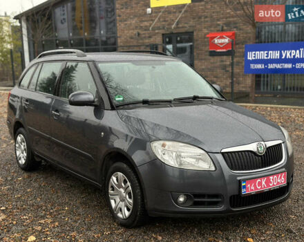 Сірий Шкода Фабія, об'ємом двигуна 1.39 л та пробігом 217 тис. км за 5700 $, фото 3 на Automoto.ua