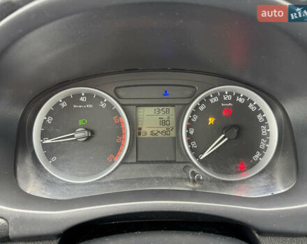 Серый Шкода Фабия, объемом двигателя 1.2 л и пробегом 162 тыс. км за 3990 $, фото 21 на Automoto.ua