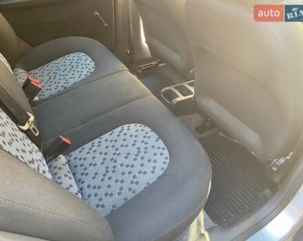 Сірий Шкода Фабія, об'ємом двигуна 1.39 л та пробігом 194 тис. км за 5500 $, фото 13 на Automoto.ua