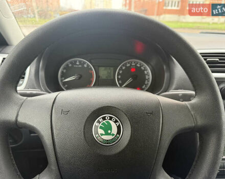 Сірий Шкода Фабія, об'ємом двигуна 1.6 л та пробігом 195 тис. км за 6500 $, фото 18 на Automoto.ua