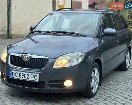 Сірий Шкода Фабія, об'ємом двигуна 1.2 л та пробігом 232 тис. км за 4200 $, фото 2 на Automoto.ua