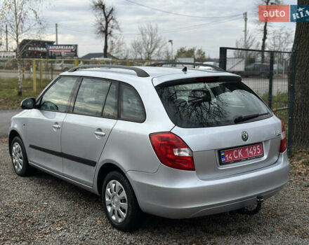Сірий Шкода Фабія, об'ємом двигуна 1.39 л та пробігом 227 тис. км за 5500 $, фото 11 на Automoto.ua