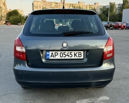 Сірий Шкода Фабія, об'ємом двигуна 1.4 л та пробігом 212 тис. км за 5400 $, фото 4 на Automoto.ua