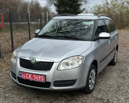 Сірий Шкода Фабія, об'ємом двигуна 1.4 л та пробігом 227 тис. км за 5500 $, фото 2 на Automoto.ua