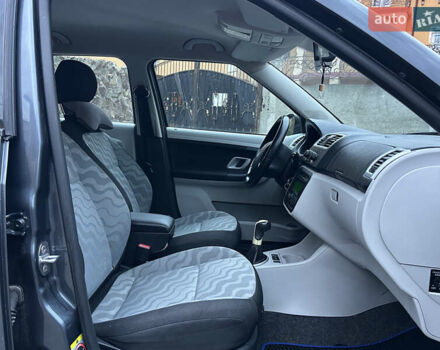Сірий Шкода Фабія, об'ємом двигуна 1.2 л та пробігом 232 тис. км за 4200 $, фото 13 на Automoto.ua