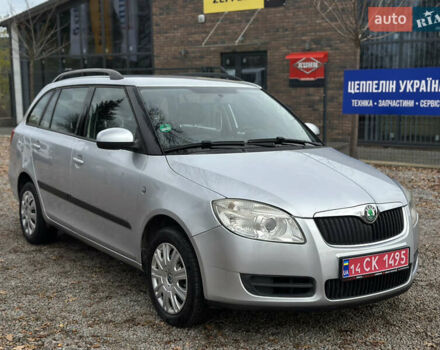 Сірий Шкода Фабія, об'ємом двигуна 1.39 л та пробігом 227 тис. км за 5500 $, фото 3 на Automoto.ua
