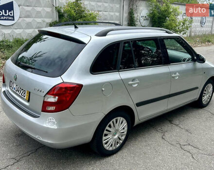Серый Шкода Фабия, объемом двигателя 0 л и пробегом 230 тыс. км за 5499 $, фото 6 на Automoto.ua