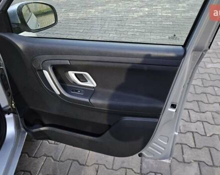 Серый Шкода Фабия, объемом двигателя 1.4 л и пробегом 211 тыс. км за 5450 $, фото 23 на Automoto.ua