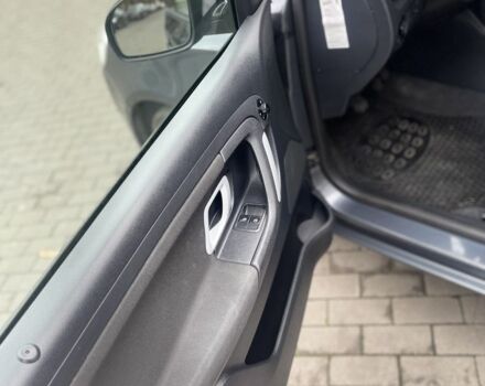 Серый Шкода Фабия, объемом двигателя 1.4 л и пробегом 219 тыс. км за 5550 $, фото 4 на Automoto.ua