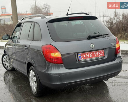 Серый Шкода Фабия, объемом двигателя 1.4 л и пробегом 194 тыс. км за 5850 $, фото 13 на Automoto.ua