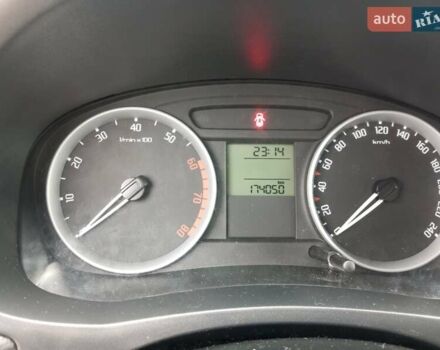 Серый Шкода Фабия, объемом двигателя 1.4 л и пробегом 174 тыс. км за 5500 $, фото 27 на Automoto.ua