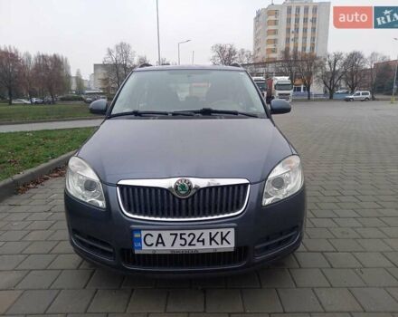 Серый Шкода Фабия, объемом двигателя 1.4 л и пробегом 239 тыс. км за 4950 $, фото 10 на Automoto.ua